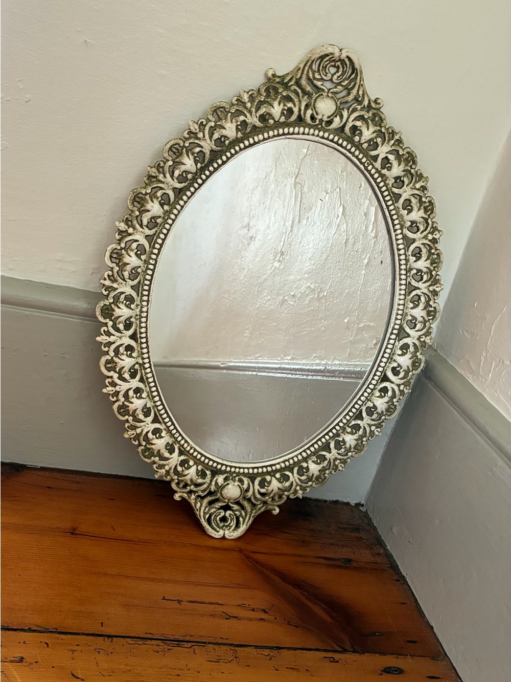 Vintage Emig Cast Metal Oval Wall Mirror #1264 Ornate Rococo Scrollwork - Picture 1 of 9